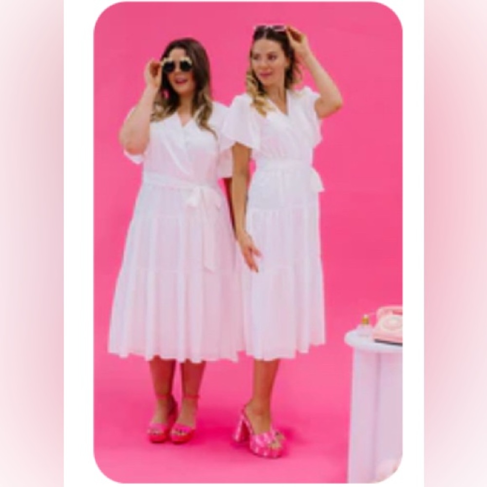 Elegant White Midi Dress